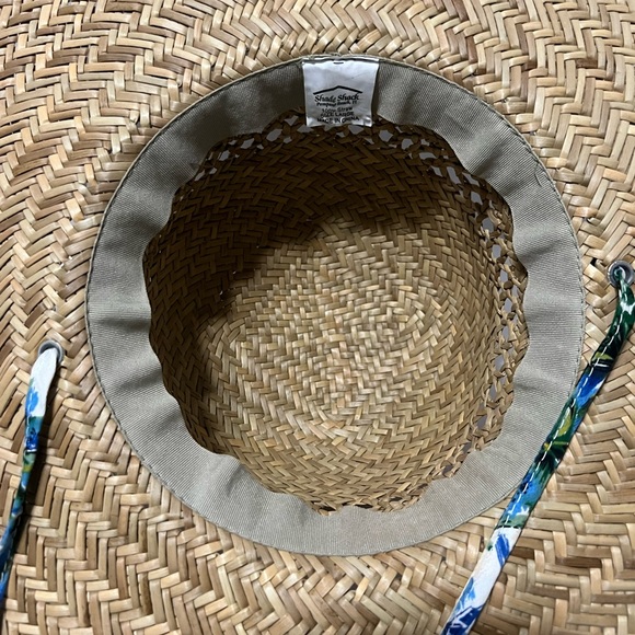 Shade Shack summer beach hat with chin strap 100% straw - Picture 5 of 6